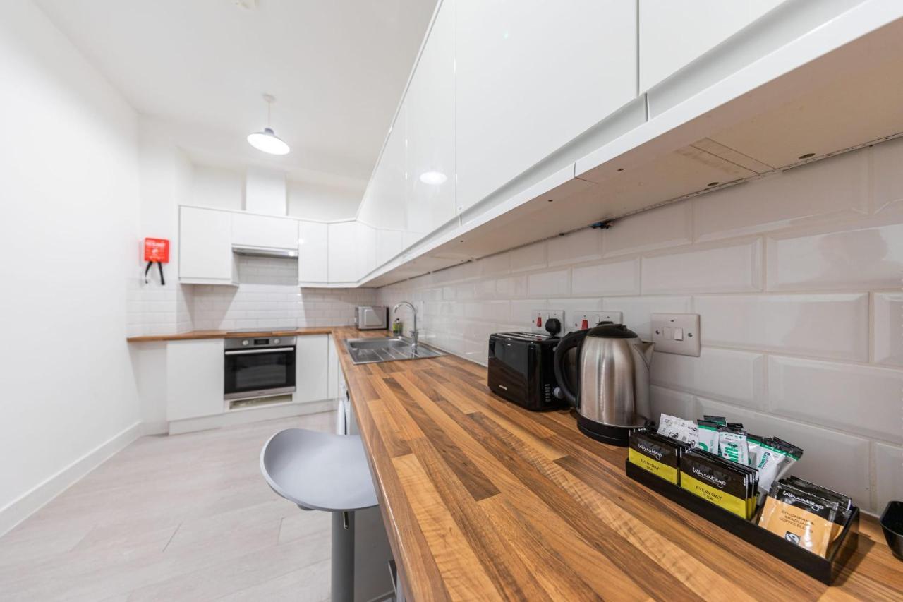 Great Location Service And Stay Double Ensuite Room With Shared Kitchen- 5Mins Walk From Tufnell Park 런던 외부 사진